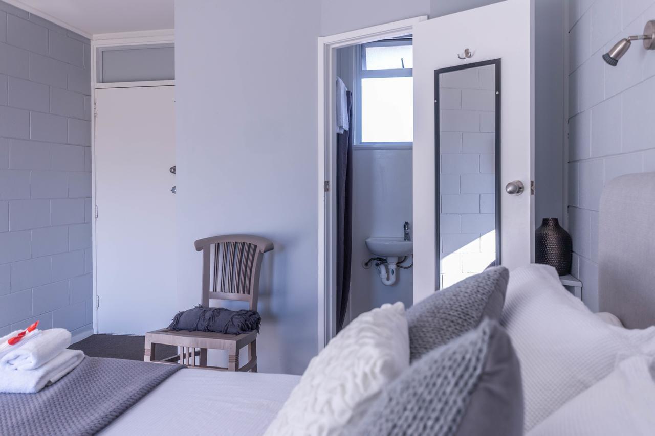 Waihi Beach Hotel Extérieur photo